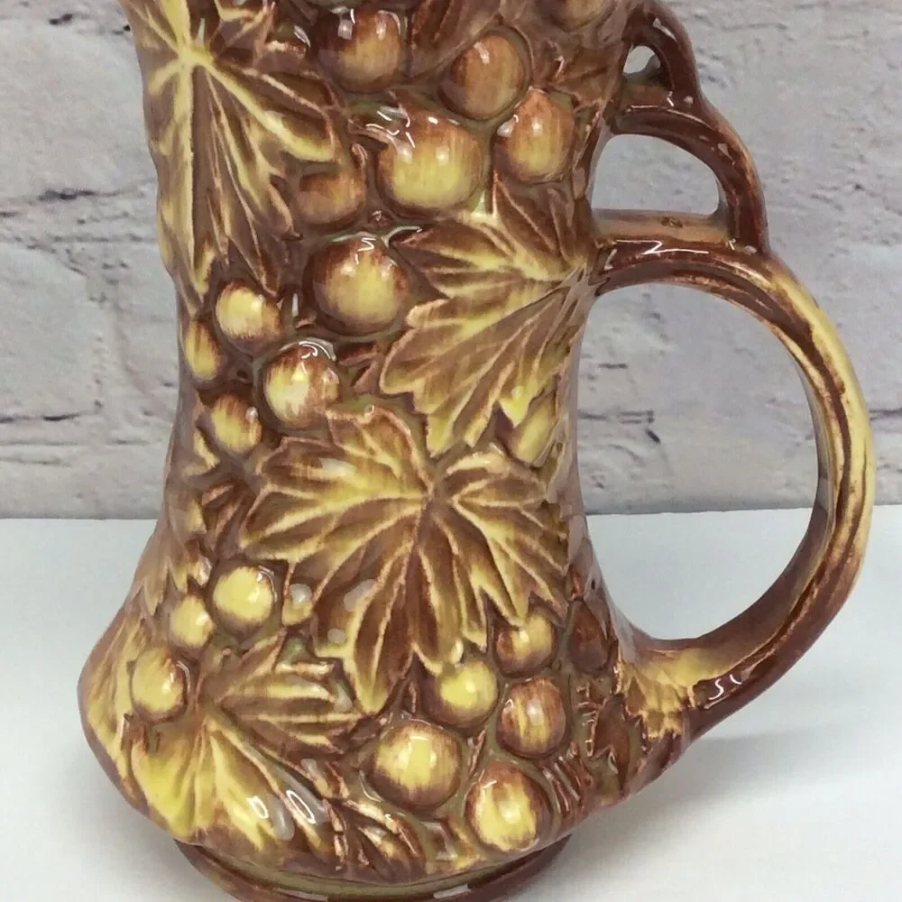 McCoy Pottery Vintage Grapevine Pitcher Vase Yellow Brown 9.5